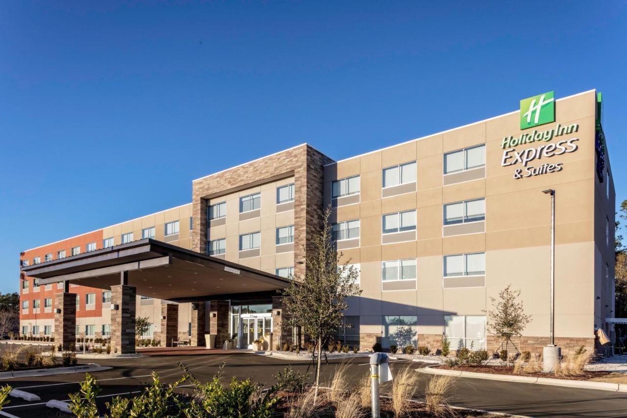 Holiday Inn Express & Suites - Wilmington West - Medical Park, An Ihg Hotel Exterior photo